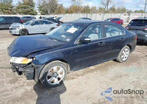 2009 Kia Optima Lx from USA, damaged, VIN KNAGE228995312099